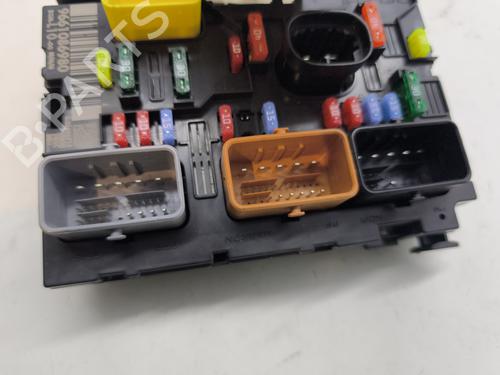 Used Fuse box Fuse box PEUGEOT 207 (WA_, WC_) 1.6 HDi (109 hp) 26387096 26387096