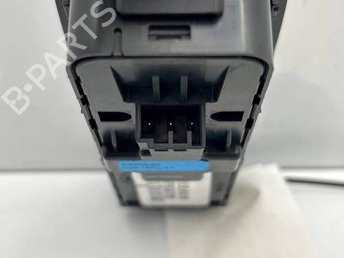 Left front window switch JAGUAR XE (X760) 2.0 D AWD | BP39422696I27 - Image 5