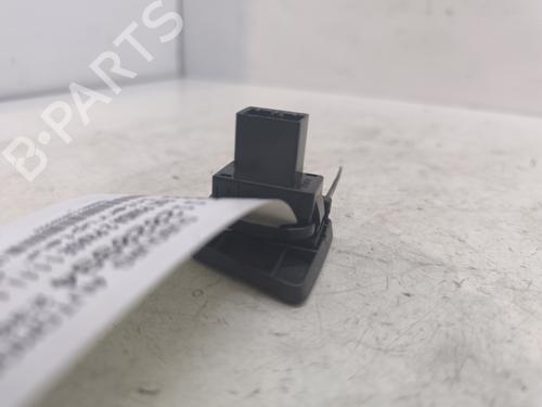 Used Left front window switch Left front window switch FIAT PANDA (169_) 1.1 (169.AXA1A) (54 hp) 29079653 29079653