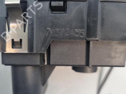 Used Headlight switch OPEL ZAFIRA / ZAFIRA FAMILY B (A05) 1.9 CDTI (M75) (120 hp) 22826243