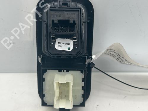 left-front-window-switch-renault-master-iii-platformchassis-ev-hv-uv-2010-37472416 main image