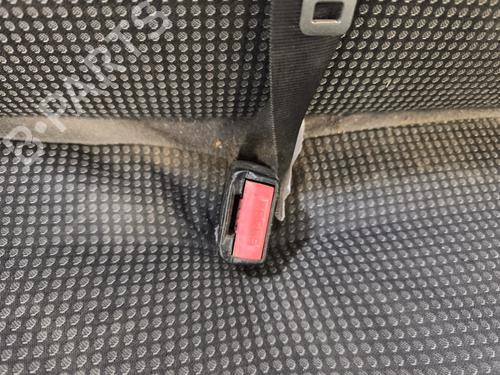 Sæde højre fortil Sæde højre fortil OPEL VIVARO A Van (X83) 2.0 CDTI (F7) (90 hp) 34384658 34384658