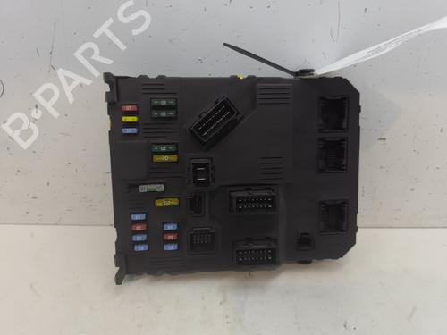 Fuse box PEUGEOT 407 (6D_) 2.0 HDi 135 (6DRHRH, 6DRHRE, 6DRHRG, 6DRHRJ) | BP28369965E1