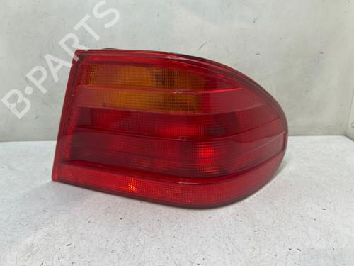 Used Right tailgate light Right tailgate light MERCEDES-BENZ E-CLASS (W210) E 290 Turbo-D (210.017) (129 hp) 39979338 39979338