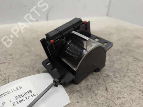 Gear lever PEUGEOT 208 II (UB_, UP_, UW_, UJ_) e-208 | BP24032687M90 