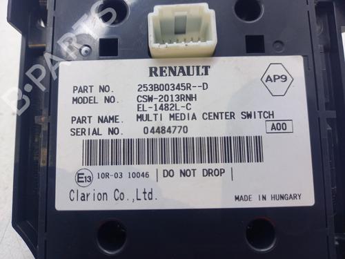 switch-renault-megane-iii-hatchback-bz01_-b3_-2008-33561467 main image
