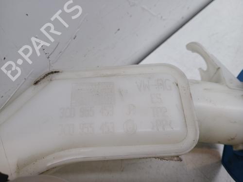 windscreen-washer-tank-vw-passat-b6-3c2-2005-2006-2007-2008-2009-2010-2011-31947963 main image