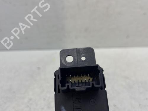 Used Switch Switch RENAULT KADJAR (HA_, HL_) 1.5 BLUE dCi 115 (HLA6) (116 hp) 31591774 31591774