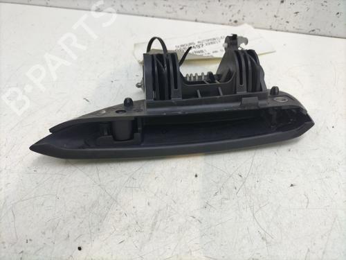 rear-right-exterior-door-handle-dacia-duster-hm_-2017-27924404 main image