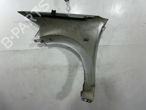 Used Right front fenders Right front fenders 38327038 38327038