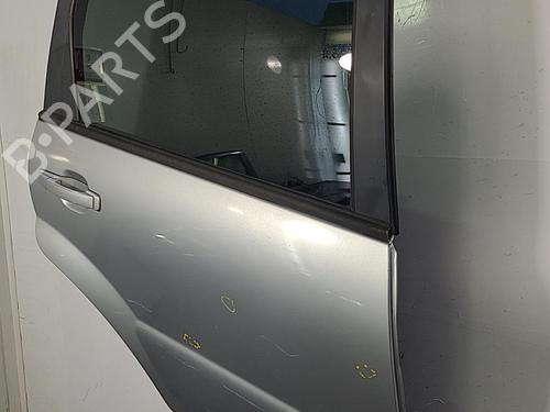 Used Right rear door Right rear door 22829199 22829199