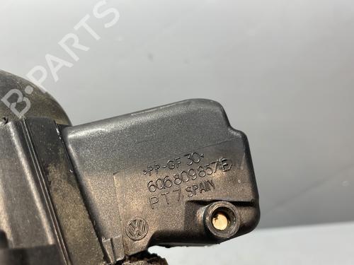 Fuel flap VW POLO IV (9N_, 9A_) 1.4 TDI | BP29515924C131 
