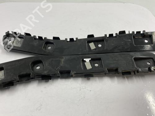 Kofangerbeslag bag FORD KUGA II (DM2) 2.0 TDCi | BP22817690C159 - Image 2
