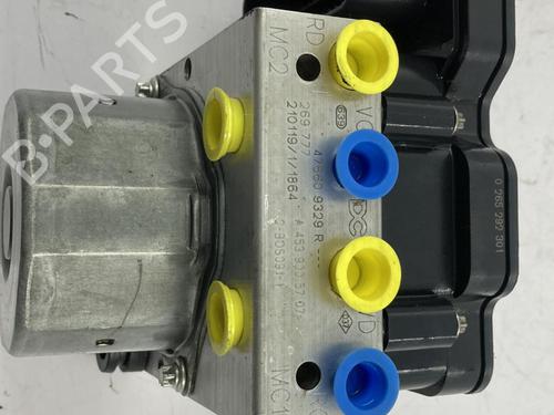 Used ABS pump ABS pump RENAULT TWINGO III (BCM_, BCA_) 1.0 SCe 65 (BCMJ) (65 hp) 22817581 22817581