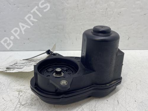 Used Electric handbrake RENAULT KADJAR (HA_, HL_) 1.5 dCi 110 (HLA3) (110 hp) 31857232