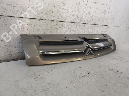 Used Grille Grille CITROËN BERLINGO / BERLINGO FIRST MPV (MF_, GJK_, GFK_) 2.0 HDI 90 (MFRHY) (90 hp) 35886376 35886376