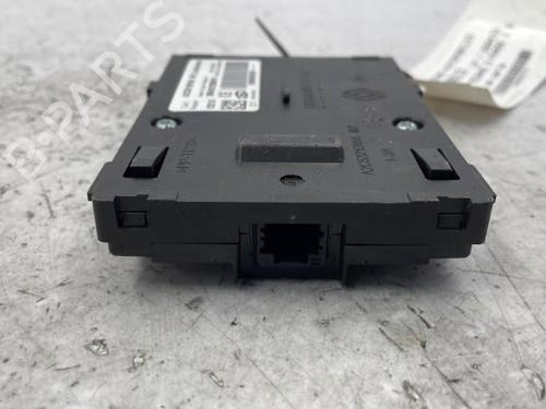 Used Card reader Card reader RENAULT MEGANE III Grandtour (KZ0/1) 1.5 dCi (KZ09, KZ0D, KZ1G, KZ29, KZ14, KZ1W, KZ10, KZ1F,... (110 hp) 22834127 22834127