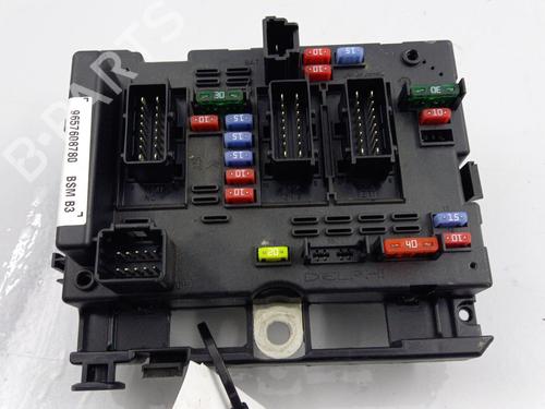Used Fuse box PEUGEOT 206+ (2L_, 2M_) 1.4 i (73 hp) 22825074