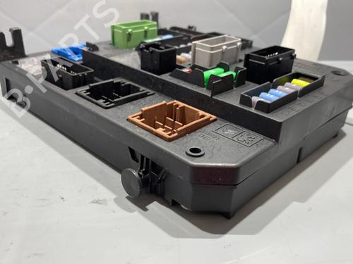 Fuse box DS DS 4 / DS 4 CROSSBACK (NX_) 1.2 THP 130 (NXHNYM) | BP28499437E1  - Image 5