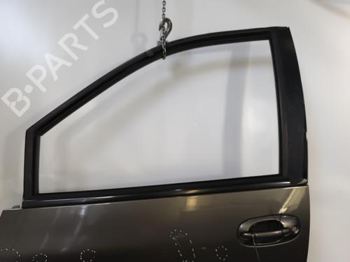 Used Left front door Left front door CHRYSLER VOYAGER / GRAND VOYAGER III (GS_, NS_) 2.5 TD (116 hp) 28718433 28718433
