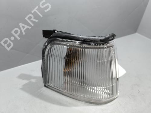 Used Right front indicator Right front indicator FIAT UNO (146_, 158_) 45 i.e. 1.0 (146E, 146A) (45 hp) 28525772 28525772