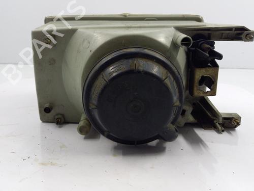 Used Right headlight Right headlight RENAULT 25 (B29_) 2.0 (B297) (101 hp) 22815408 22815408