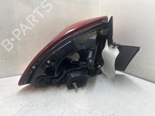 Used Right taillight Right taillight 39379010 39379010