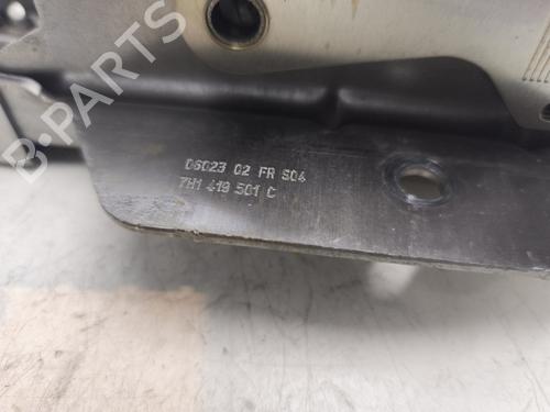 steering-column-vw-transporter-t5-bus-7hb-7hj-7eb-7ej-2003-2004-2005-2006-2007-2008-2009-2010-2011-2012-2013-2014-2015-2016-27194374 main image