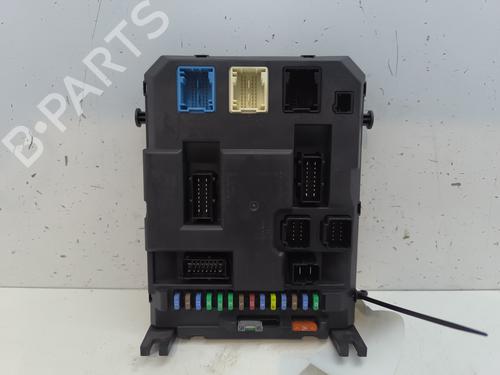 Used Fuse box CITROËN C3 Picasso (SH_) 1.6 VTi 120 (120 hp) 27404016