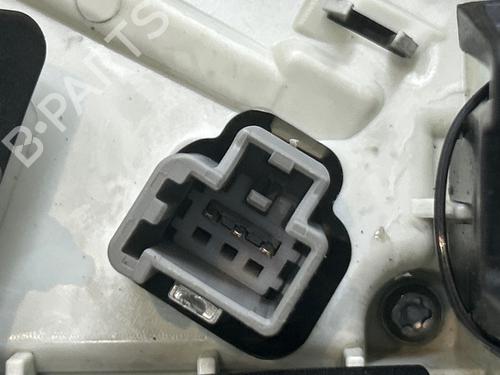 Left tailgate light JAGUAR XE (X760) 2.0 D AWD | BP39378994C79 - Image 4