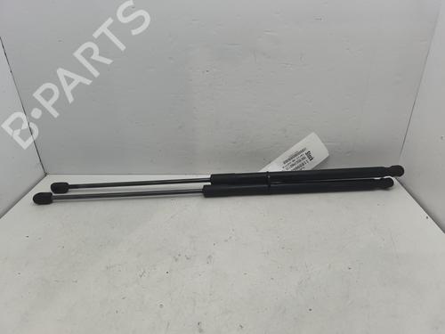Used Tailgate lift support Tailgate lift support FORD FOCUS III 1.0 EcoBoost (125 hp) 31823624 31823624