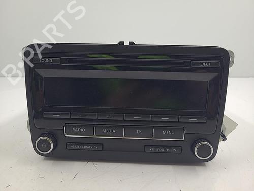 Used Radio Radio VW GOLF VI (5K1) 1.6 TDI (105 hp) 22819461 22819461