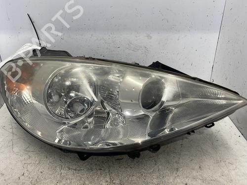 Used Right headlight PEUGEOT 807 (EB_) 2.0 HDi (120 hp) 23841903