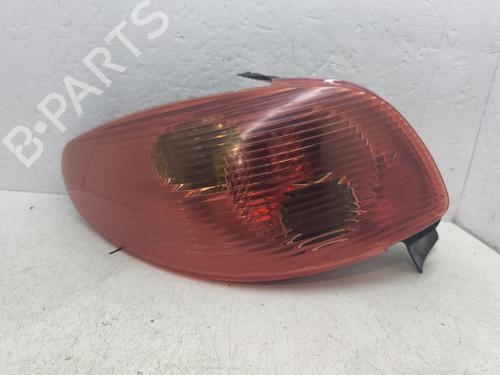 Used Left taillight PEUGEOT 206 Hatchback (2A/C) 1.4 HDi eco 70 (68 hp) 32364993