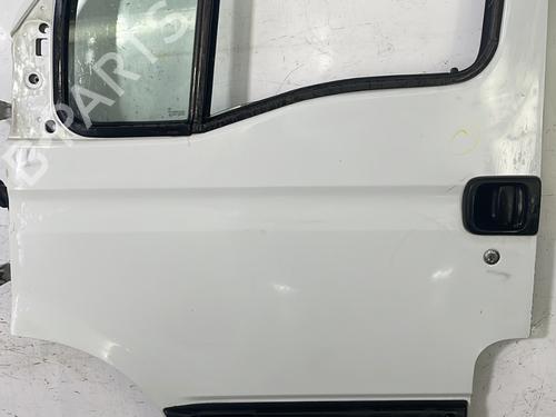 Used Left tailgate RENAULT MASTER II Van (FD) 2.5 dCi 120 (115 hp) 23078117