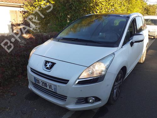 Brugte PEUGEOT 5008 (0U_, 0E_) 2.0 HDi (163 hp) 4277178