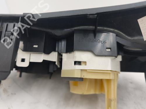 Climate control TOYOTA YARIS (_P13_) 1.3 (NSP130_, NSP130) | BP32382839I5