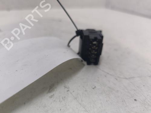 Used Right rear window switch Right rear window switch PEUGEOT 607 (9D, 9U) 2.2 HDi (133 hp) 27453519 27453519