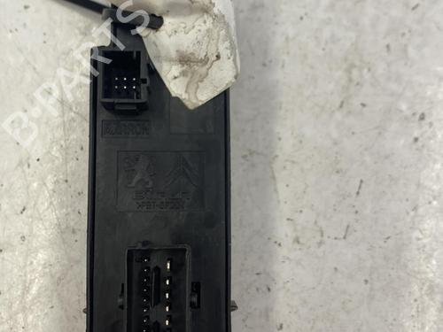Switch CITROËN C4 II (NC_) 1.2 THP 130 (NCHNYM, NCHNYT) | BP22829260I30