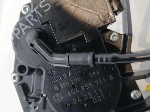 Back wipers mechanism VW POLO IV (9N_, 9A_) 1.9 SDI | BP29894215C84 