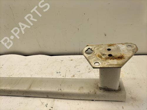 rear-bumper-reinforcement-citroen-c4-cactus-2014-30899133 main image