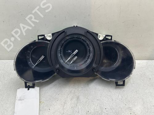 Used Instrument cluster Instrument cluster 38009021 38009021