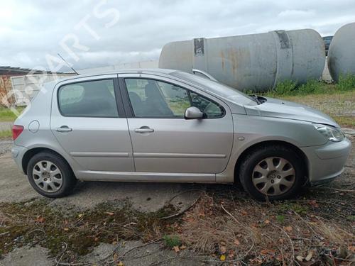 Fuse box PEUGEOT 307 (3A/C) 1.6 HDi 110 | BP22842837E1 