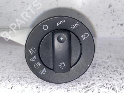 Commande de phare AUDI A4 B7 (8EC) 3.0 TDI quattro (233 hp) 25204792