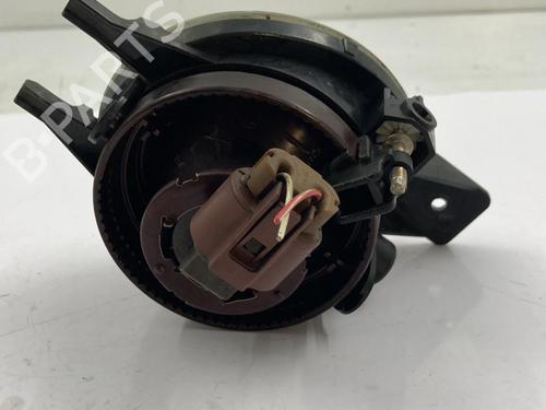 Used Right front fog light TOYOTA YARIS (_P1_) 1.3 (SCP12_, SCP13_, SCP12R, SCP13R) (87 hp) 22818810