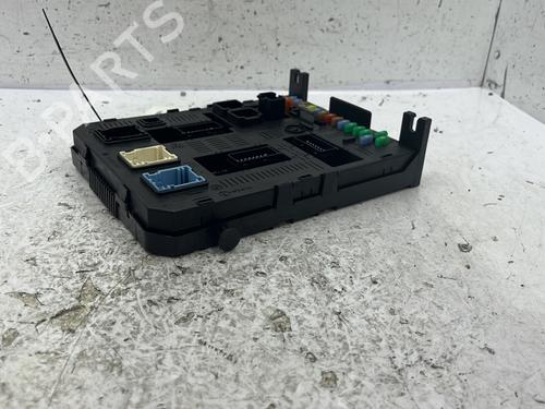 Used Fuse box Fuse box PEUGEOT 307 Break (3E) 1.6 HDi (90 hp) 25120684 25120684