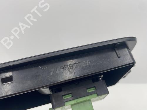 Right front window switch PEUGEOT BOXER Van 2.0 BlueHDi 130 | BP31948033I26 