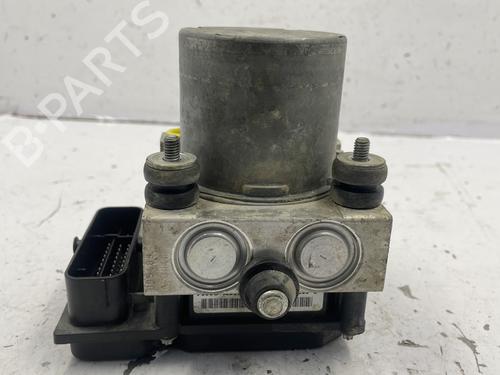 Used ABS pump ABS pump RENAULT TRAFIC II Van (FL) 2.0 dCi 115 (FL01, FL0U, FL00, FL0H, FL0M) (114 hp) 22845992 22845992