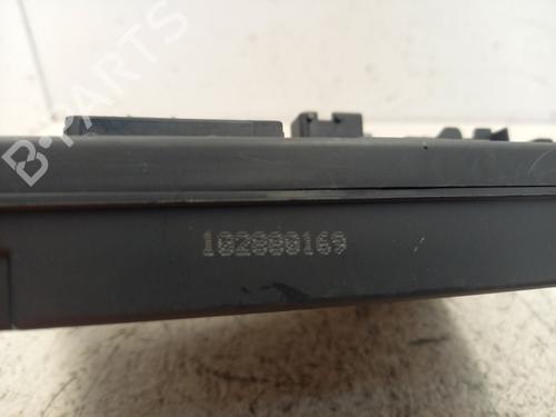 fuse-box-citroen-c4-ii-nc_-2009-24424299 main image