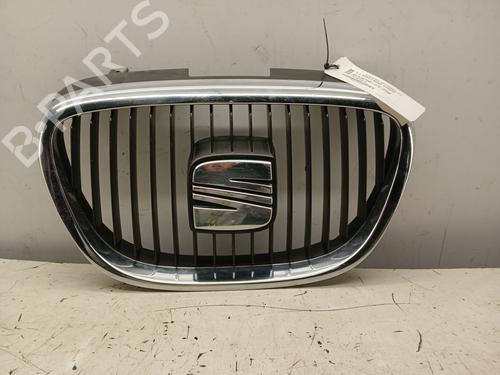 Used Grille SEAT ALTEA (5P1) 1.9 TDI (105 hp) 29491910